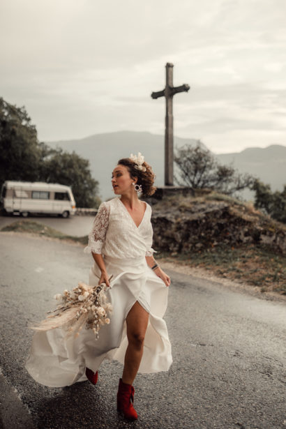 Robe de mariée - crêpe de soie et dentelle de calais - Eperdumence