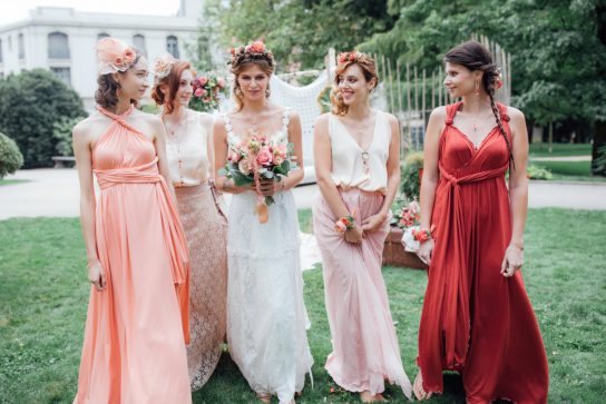 Mariée et ses demoiselles d'honneur à Aix-les-Bains