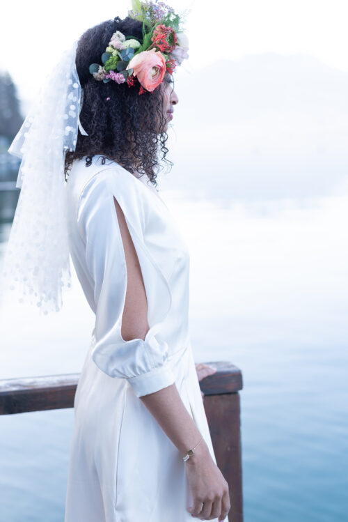 Robe femme mi-longue en satin de soie – Image 4